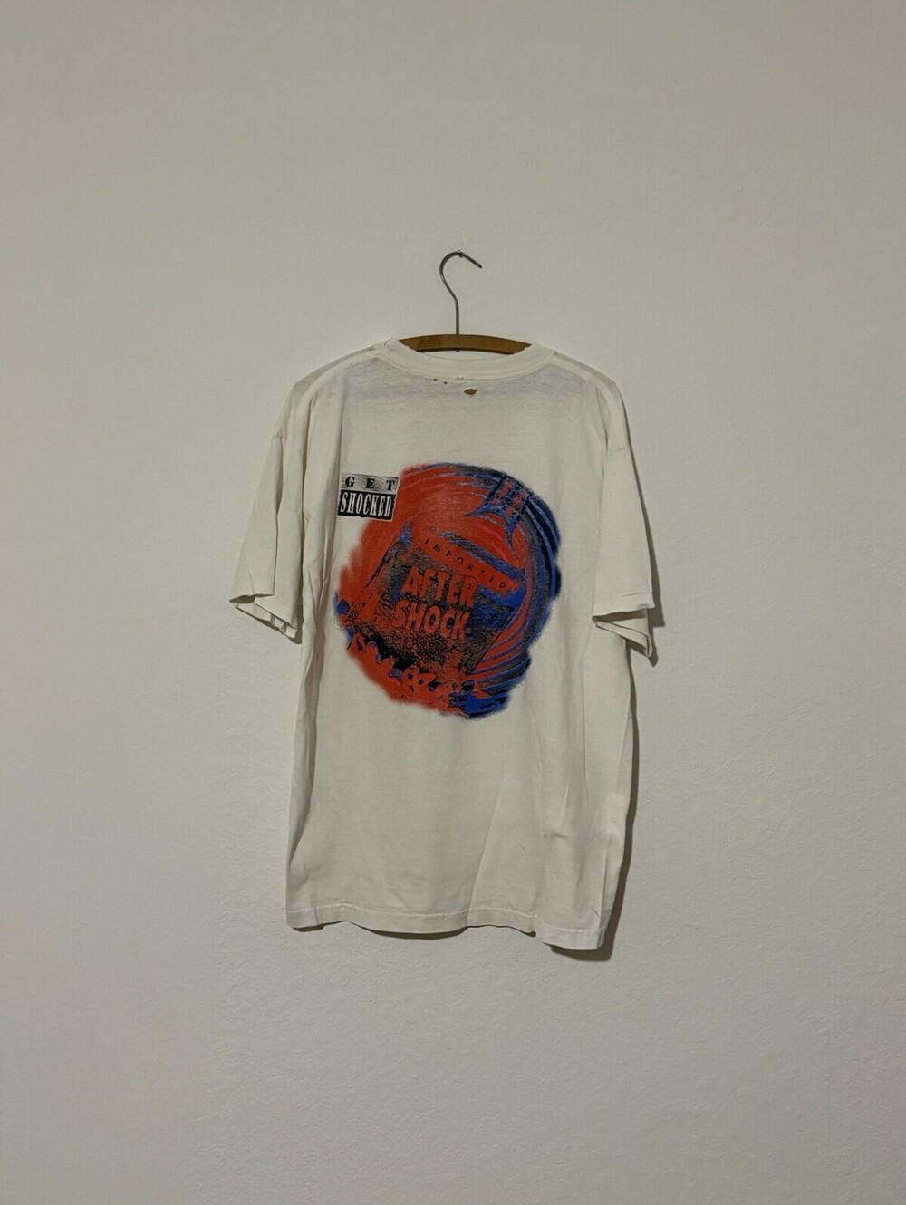 Vintage 90s Aftershock Liqueur Alcohol T-Shirt Men's XL Distressed Faded Shirt